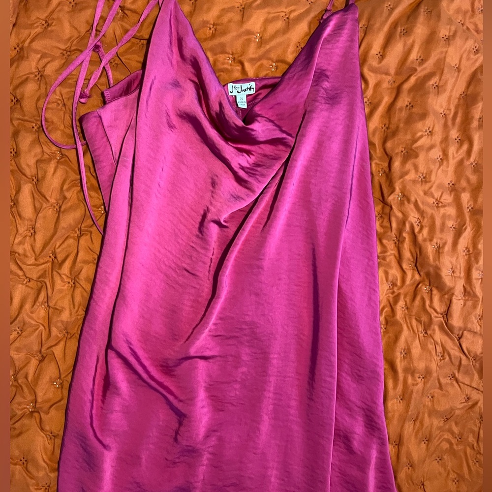 SOLD IN LIVE - Picture 2 of 4